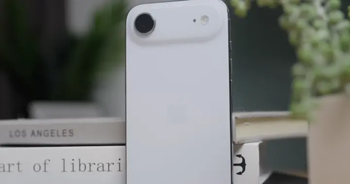 兩年一更、補(bǔ)齊雙攝？iPhone Air 下一代能救回來嗎？