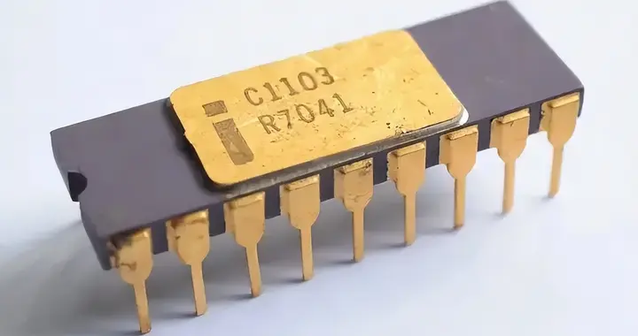 引发世界存储革命，这颗芯片55岁！