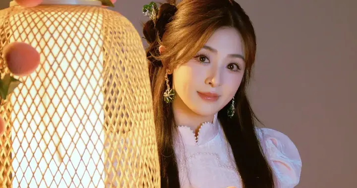 张含韵，央视七夕晚会， 七夕快乐，和合圆满！