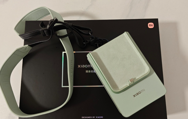 卖爆卖爆，小米这次的骚操作，果然赢麻了