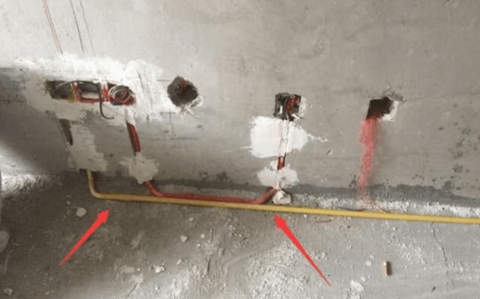 花7000块做的水电, 在验收时看见这样效果, 总感觉不值