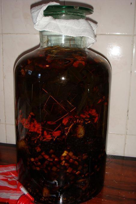 白酒与它一起泡, 比三鞭还补, 身体壮如牛, 老婆自会更爱你