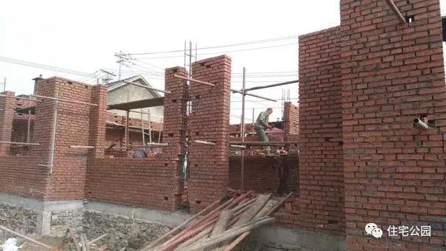 山东农村自建一层农家院, 造价25万还做了化粪池, 真让人羡慕