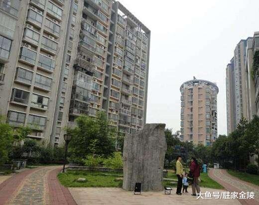 电梯房和楼梯房, 哪一个更有优势? 为什么建议你买电梯房