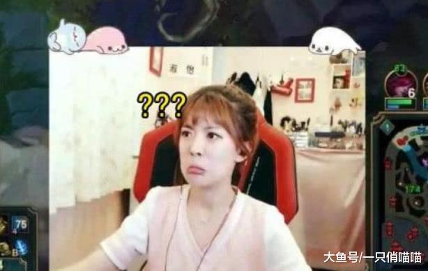 周淑怡晒圣诞写真照, “对A”秒对“对B”? 网友: 我不认识她!