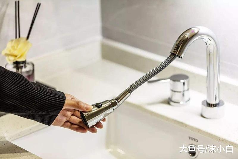 厨房究竟要不要装抽拉式水龙头? 我家装完, 朋友圈: 人性化设计!