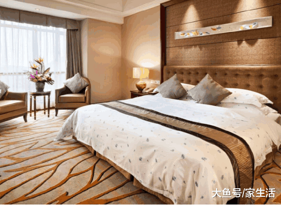 住酒店万万要检查这几个地方, 很容易被人动手脚, 还好听了师傅说