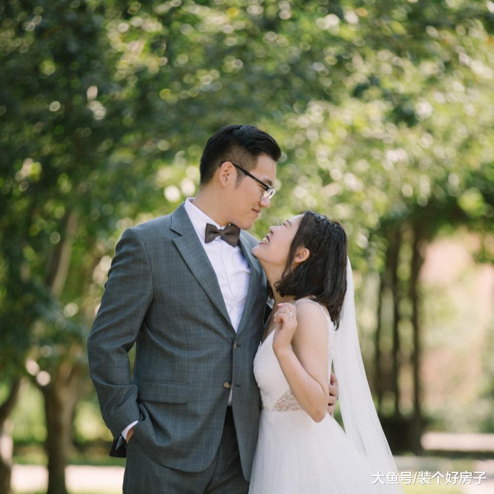 68㎡小两居, 改下桌子和墙面, 就多出一个独立餐厅!