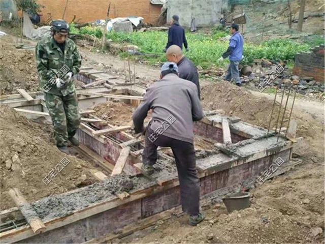 这位四川媳妇25万为公婆盖养老房, 住上新房为啥丈夫却满是愧疚?