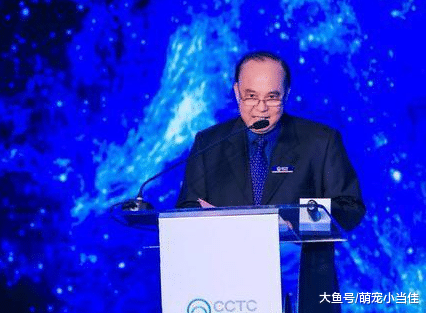 在李嘉诚的老家, 他才是真正首富, 只有初中文化却曾经当过副市长