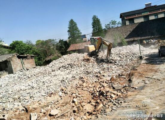 半年辛酸建房史, 砸50万建三层别墅赡养父母, 邻居却说我便宜了老鼠