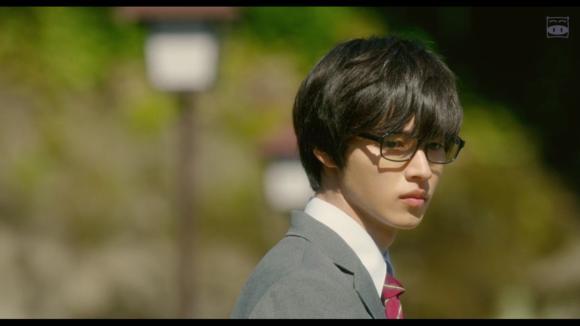 山崎贤人, 一个用绝世美颜冲破二次元的美男子