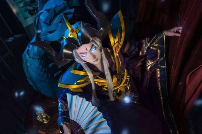 王者荣耀: 少有人见过的冷门cos! 钟馗最亮眼, 看到太乙