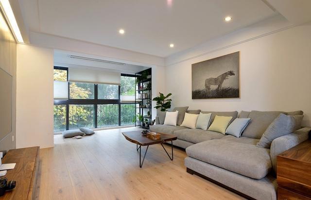 为了可以省钱, 装修成了简约风格, 没想到也很漂亮