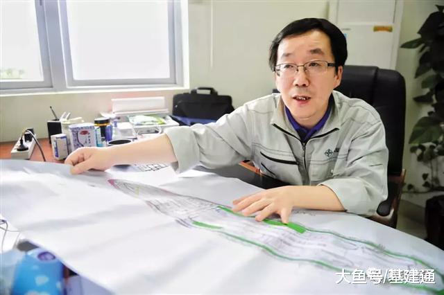 港珠澳大桥背后, 是这群人14年的青春!