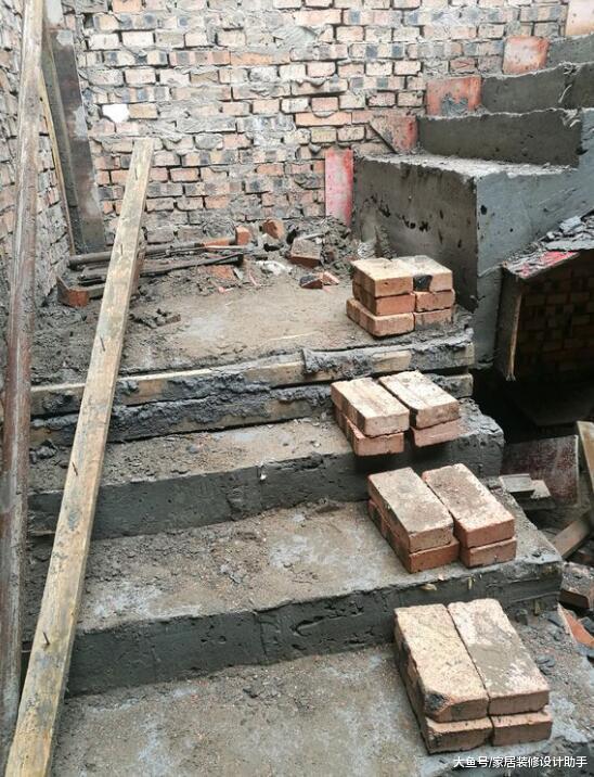 自信满满预算24万自建三层小洋房, 现实很打脸, 预算超支停工中