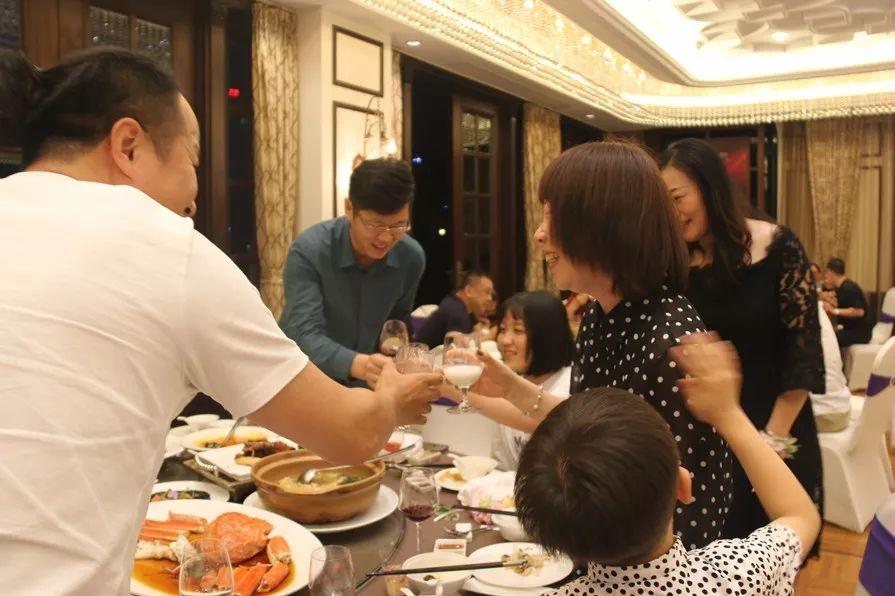 温故方知浓情, 感恩一路同行
