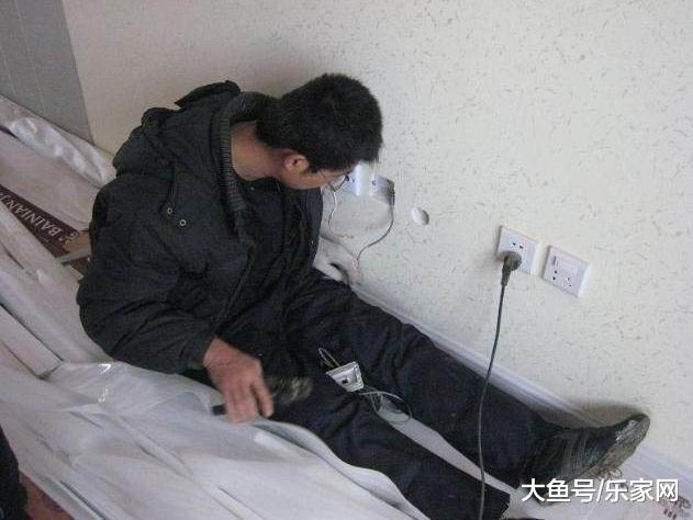 工人若敢这么给你家装插座, 直接喊停, 别等搬家后再懊悔!