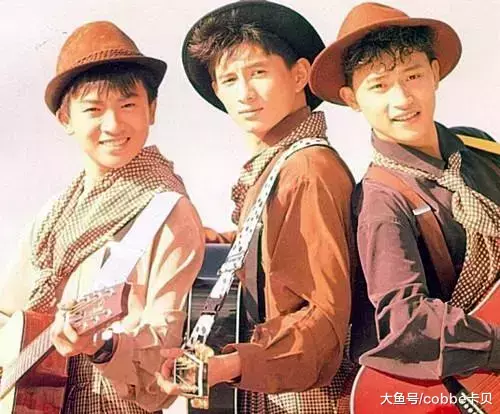 小虎队陈志朋又出新穿搭? 苏有朋吴奇隆都这样评价。。。