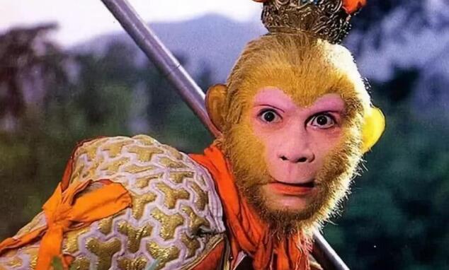 央视猴年春晚没邀六小龄童, 网友万人血书诉不满, 如今: 央视做得对