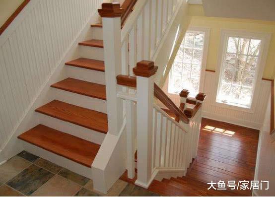 为什么盖房做楼梯台阶一定要做单数? 听师傅说完, 后悔我家装错了