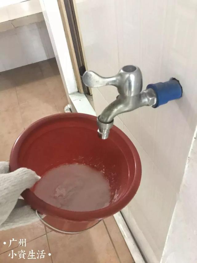 1800元爆改出租屋, 90后小伙让破旧出租屋变温暖小家~