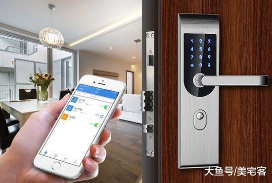 大门装智能锁还是钥匙锁? 开锁师傅一对比, 太多人选错了!