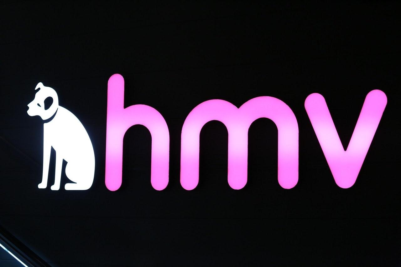香港音乐连锁店HMV全面清盘, 狗狗logo背后含感人故事