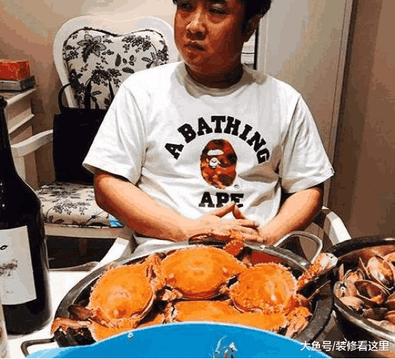 看看乔杉的房子, 内部装修很文艺, 跟他本人反差真大