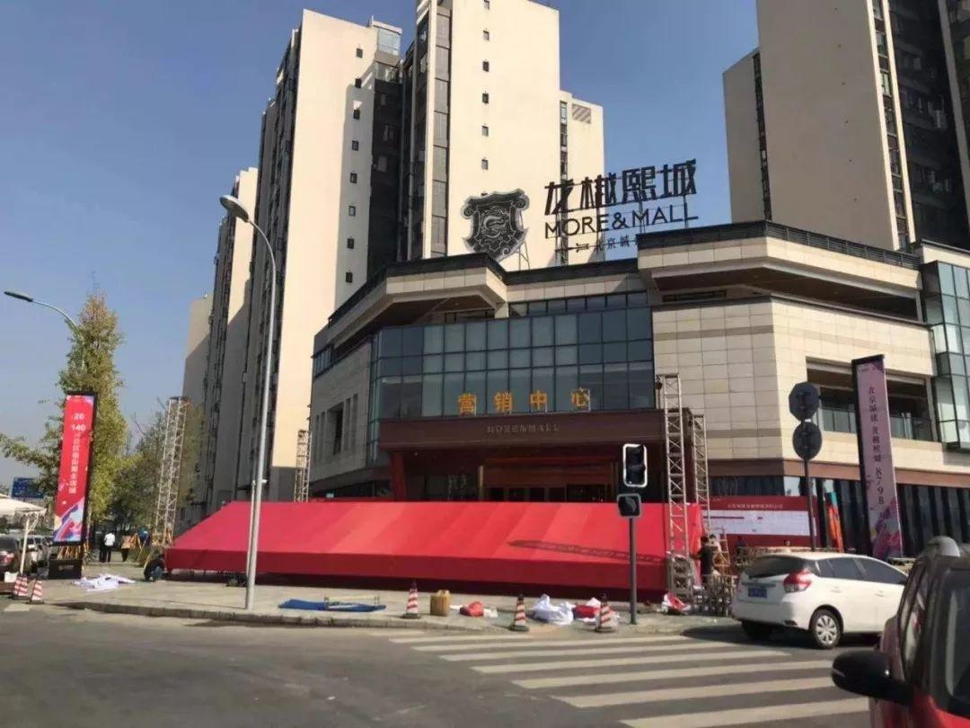 实踩|精装11800元/㎡起! 金牛区神盘热度可能超人居花照云庭