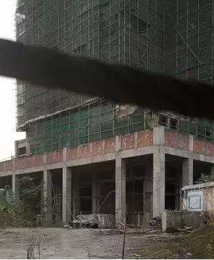 那些鬼迷日眼的烂尾楼, 谁去当接盘侠?