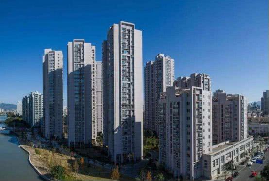 楼市正在全面降温, 你却奢望房价上涨? 专家提醒答案不言而明