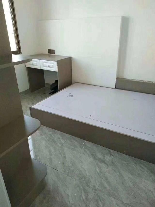 公明中心13号线地铁口《松蓢新城》两房两厅43.8万起