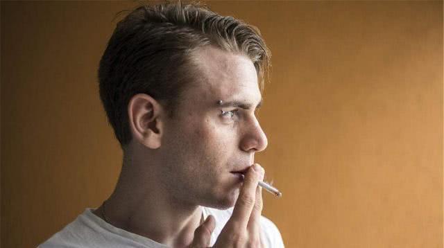 陈皮|喜欢吸烟的人， 身上若没有“2痛3黑”， 说明肺还算“安全”！