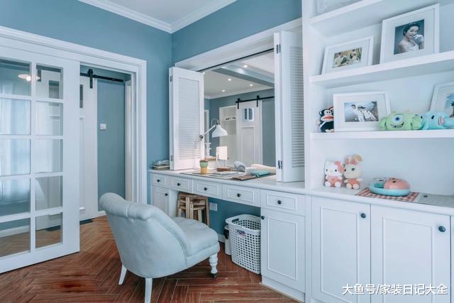 老婆坚持在客厅墙上开个洞, 完工才发现太机智, 给大家晒晒!