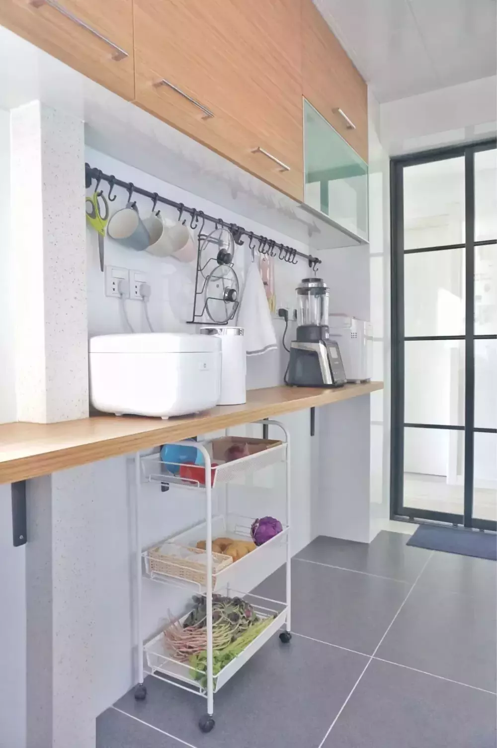 专为5㎡小厨房准备的10大收纳技巧, 轻松塞下200多件东西!