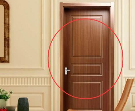 越来越多人家里不装免漆门了, 如今流行装这种, 住几十年也不过时