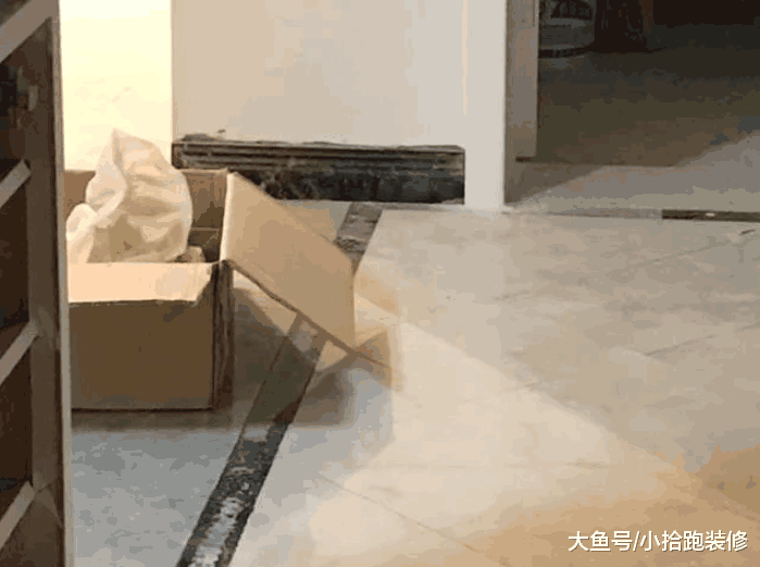 瓷砖铺完, 业主说不能验收, 当指出问题后, 师傅说他是对的