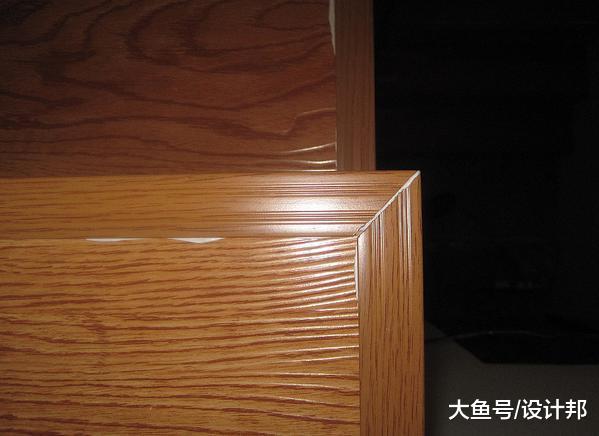 老公不过给农村老房加了个钢制楼梯, 竟引得全村人抢着来围观!