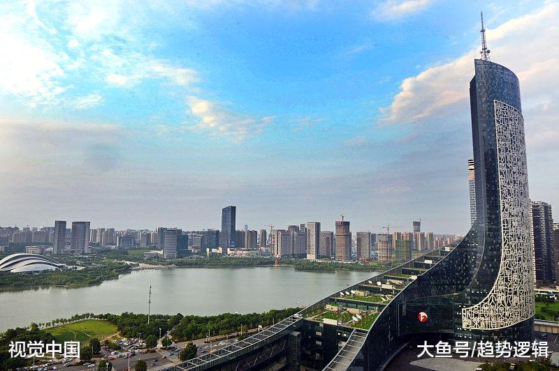 站在降价潮的风口浪尖, 厦门楼市很迷惘, 合肥楼市有点不安