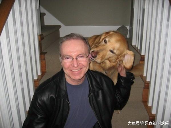 邻居在隔壁围篱中看见令人超愤怒的景象, 于是决定亲手结束这「数个月的冤狱」!