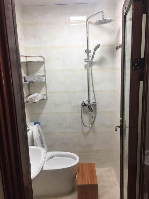 装修结尾了, 装修过程太多的辛酸, 不够钱装修, 很多请木工做