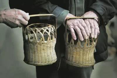 广西人都进来, 在寒冷的天气到来时, 你们还记得这个取暖神器吗?