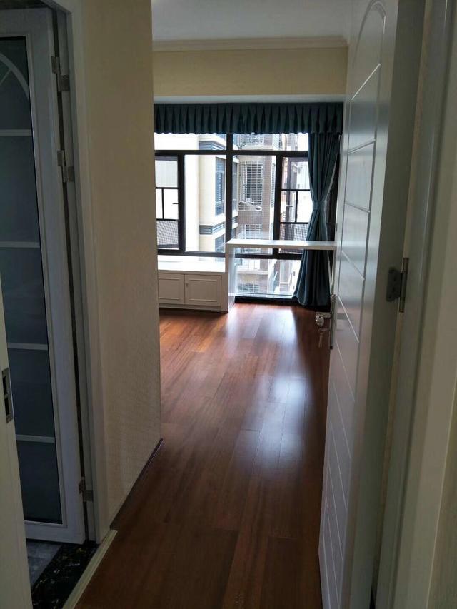 花十多萬裝的房子, 鄰居卻說蹲坑太掉價, 好氣人!