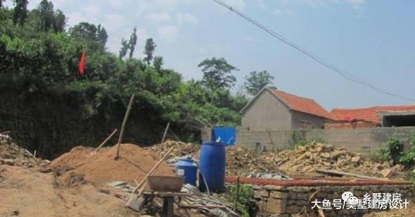 7万也能建房? 六旬老人农村建的房就这个价, 一层照样闲云野鹤!