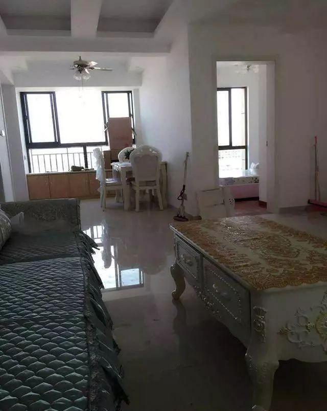 好心给儿子装婚房, 却被准儿媳各种嫌弃, 气得想让儿子分手