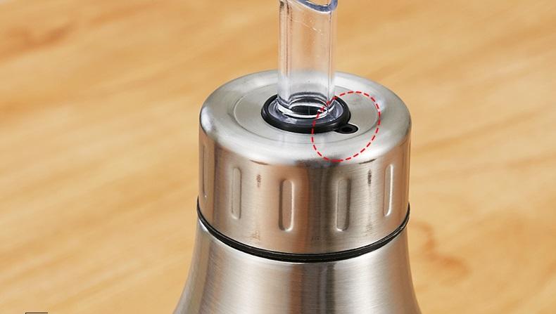 去同事家做客, 刚进厨房就“呆若木鸡”! 真是难以言表, 拍出晒晒