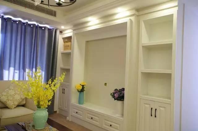 新房装修花3万打柜子, 让整个家大了10㎡, 设计师却摇头……