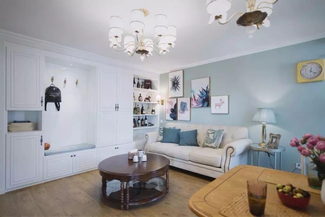 天花板不吊顶太单调, 吊顶太压抑, 那就这样做吧!