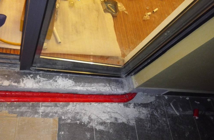 旧房改造想装地暖怎么办? 现在都流行这样做, 邻居踏破门槛来参观